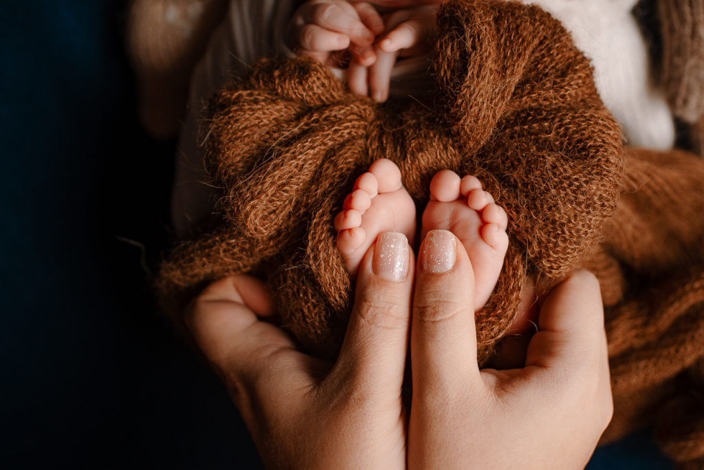 NEWBORN фотосессия. Профессиональная съёмка новорожденного малыша в Рязани или Москве. Фотограф Тенетко Надажда.