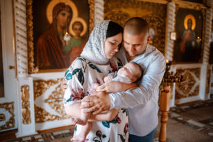 Фотосессия Крещения, фотосессия в церкви, Таинство, Таинство Крещения, Крещение, детская фотосессия, детский портрет, фотограф Рязань, фотосессии Рязань, семейный фотограф рязань, фотосессия малыша, батюшка, святые таинства, агропустынь, Аграфенина Пустынь